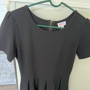 LulaRoe Amelia Size Medium